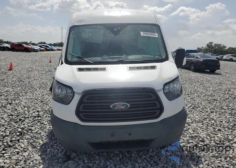 2017 Ford Transit T-250 z USA, uszkodzony, nr VIN 1FTYR2CM8HKA13212